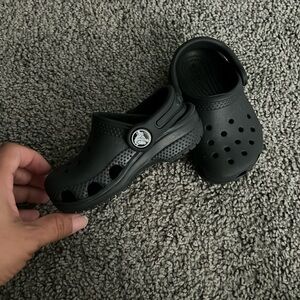 Size 5c toddler crocs